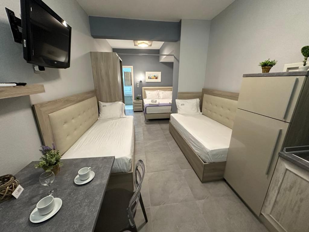 Avra Comfort Rooms Néa Potídea Kültér fotó