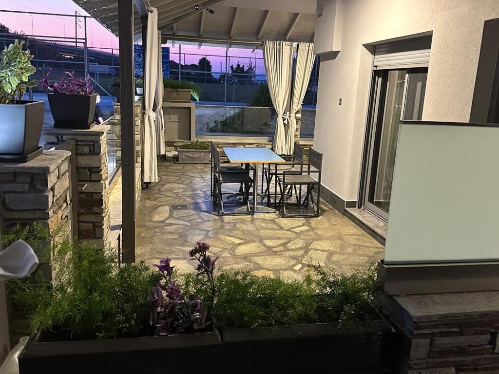 Avra Comfort Rooms Néa Potídea Kültér fotó