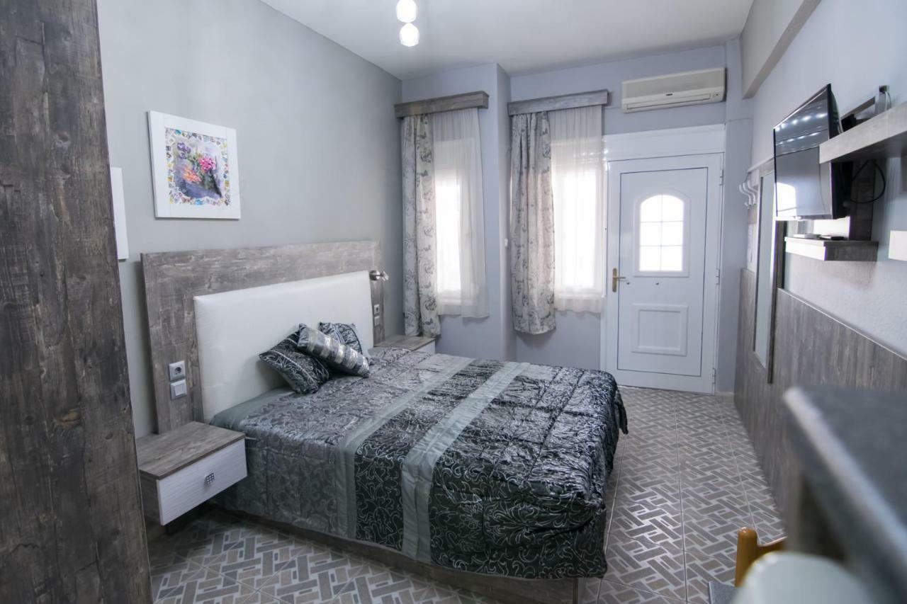 Avra Comfort Rooms Néa Potídea Kültér fotó