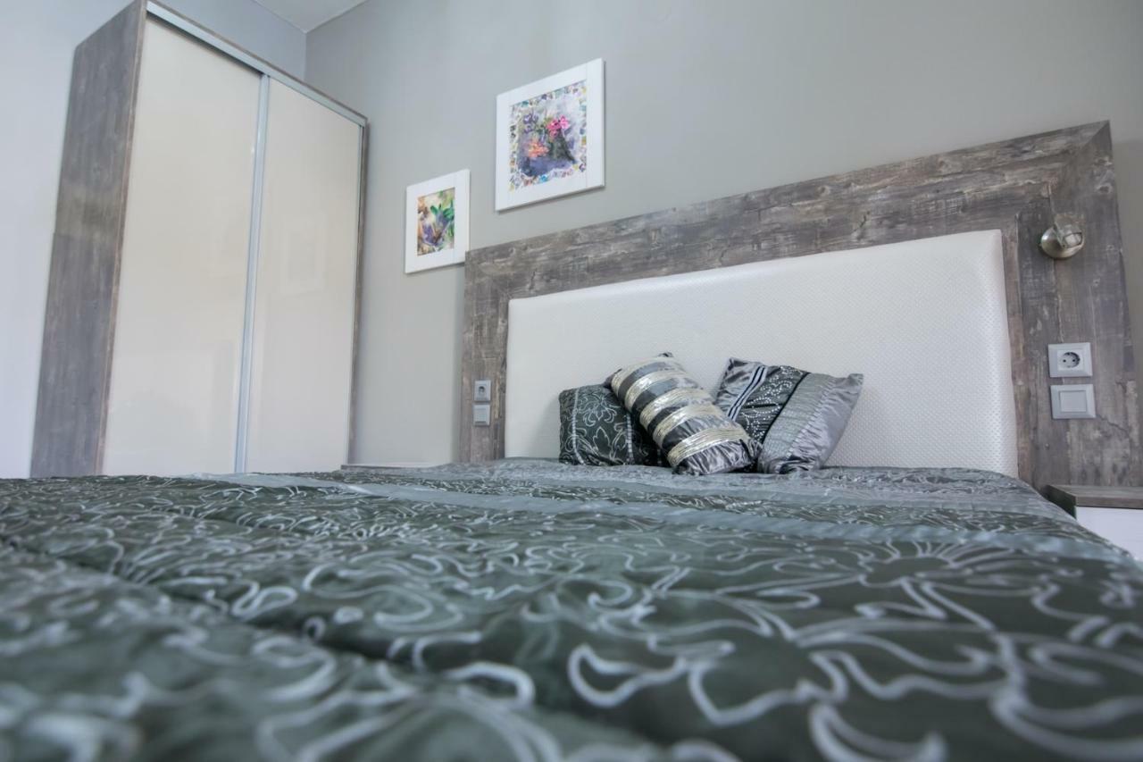 Avra Comfort Rooms Néa Potídea Kültér fotó
